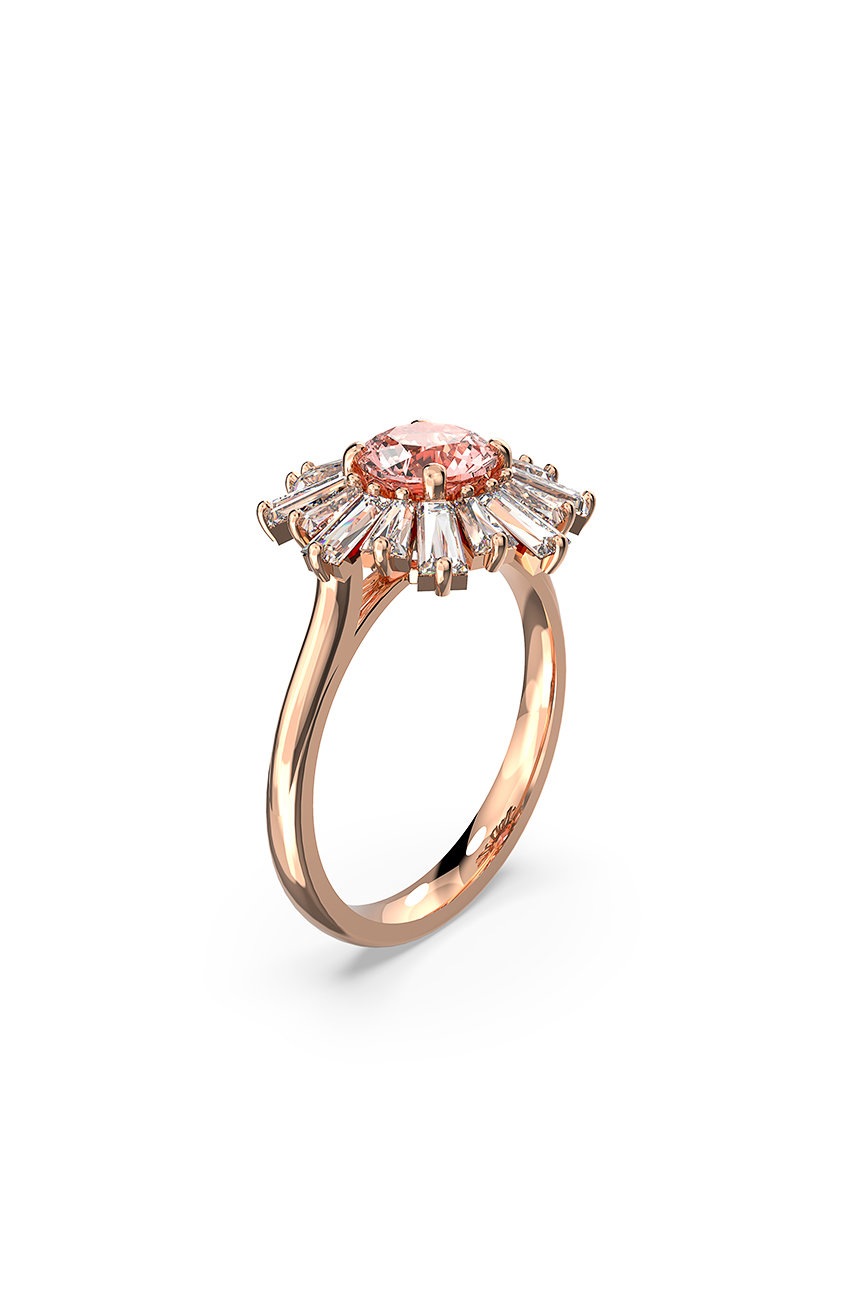 

Перстень Swarovski