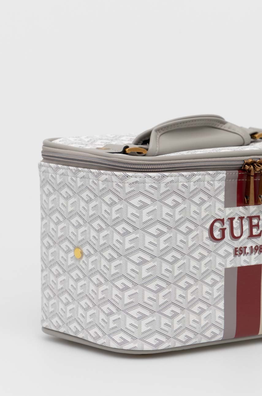 

Косметичка Guess цвет белый