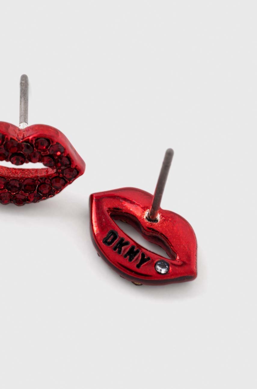 

Обици Dkny, Червен