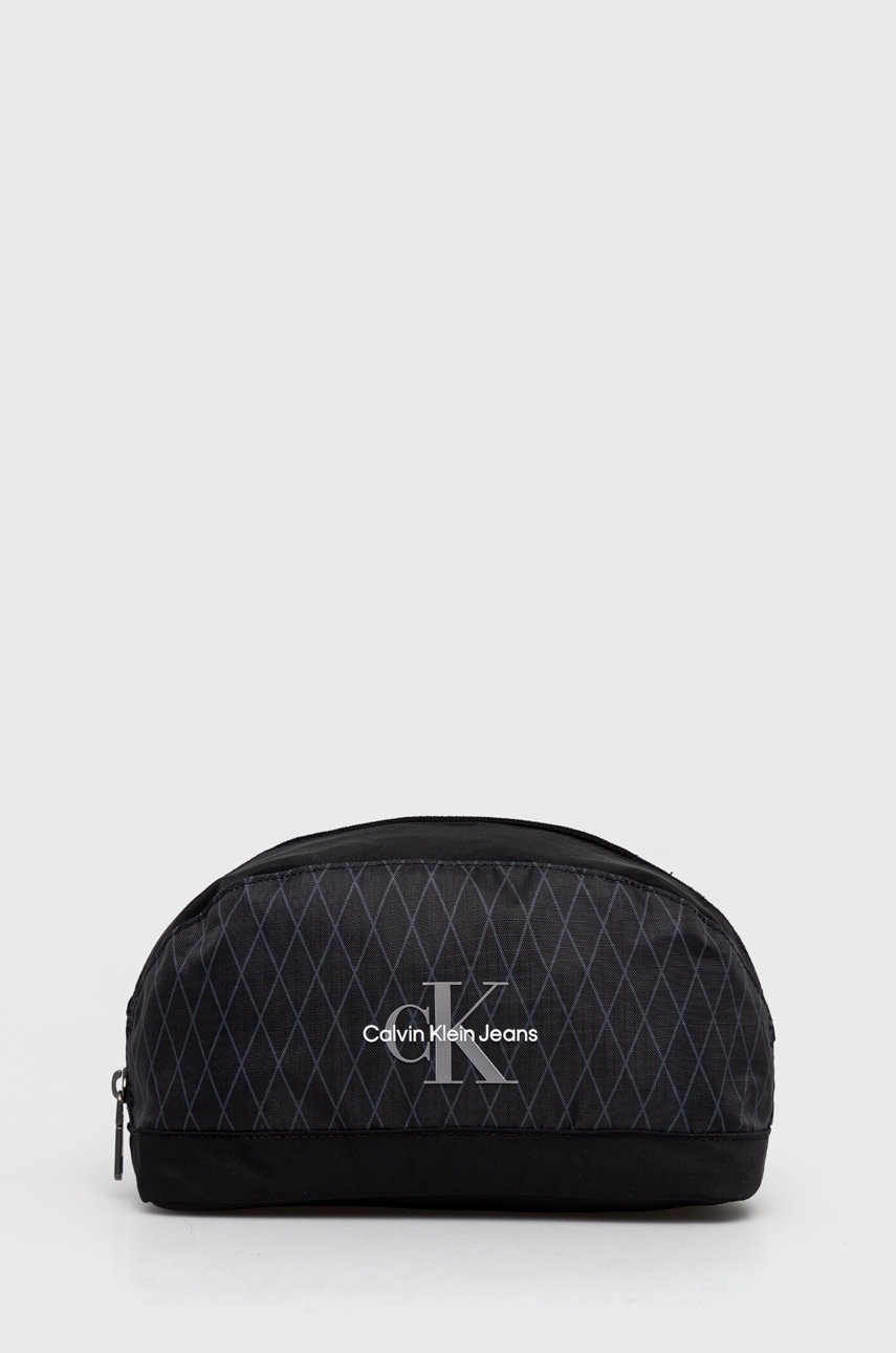 

Козметична чанта Calvin Klein Jeans в черно, Черен