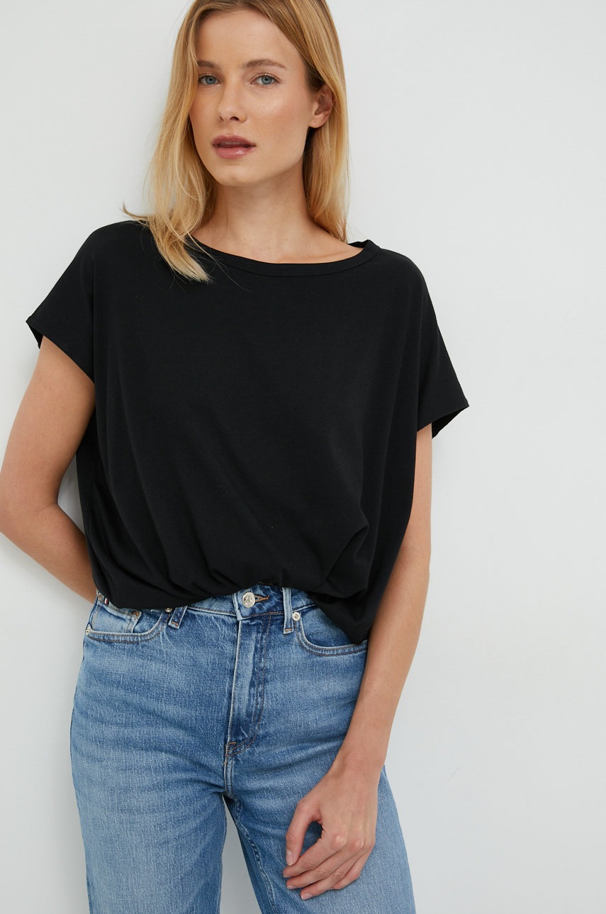 

Тениска Dkny в черно, Черен