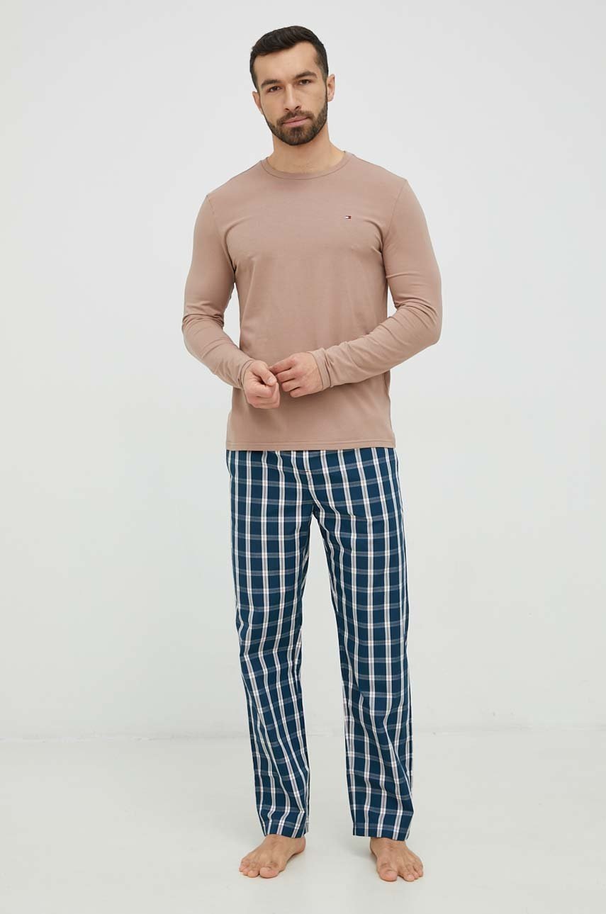 

Пижама Tommy Hilfiger мъжка в сиво с изчистен дизайн, Бежов
