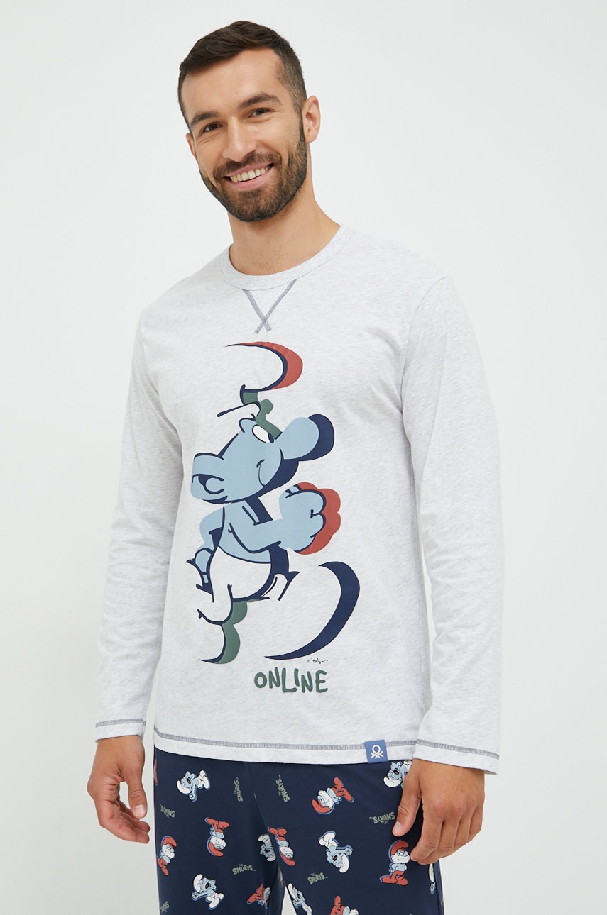 

Памучно горнище на пижама с дълги ръкави United Colors of Benetton в сиво с принт, Сив