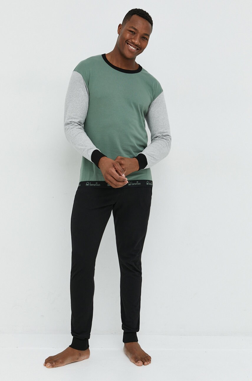 

Памучна пижама United Colors of Benetton в зелено с десен, Зелен