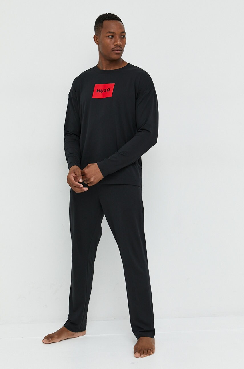 Hugo pijama barbati, culoarea negru, cu imprimeu