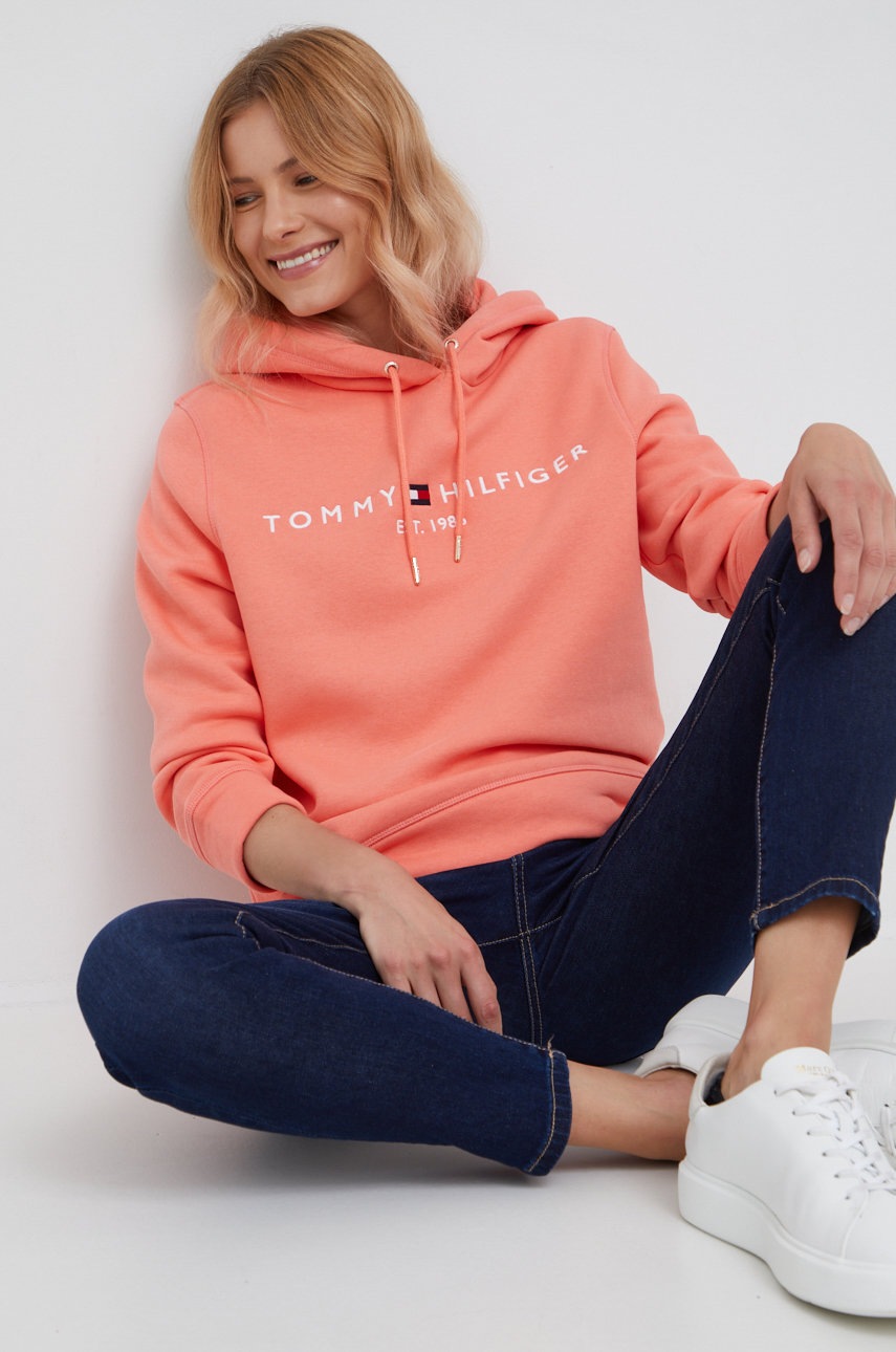 

Суичър Tommy Hilfiger в оранжево с апликация, Оранжев