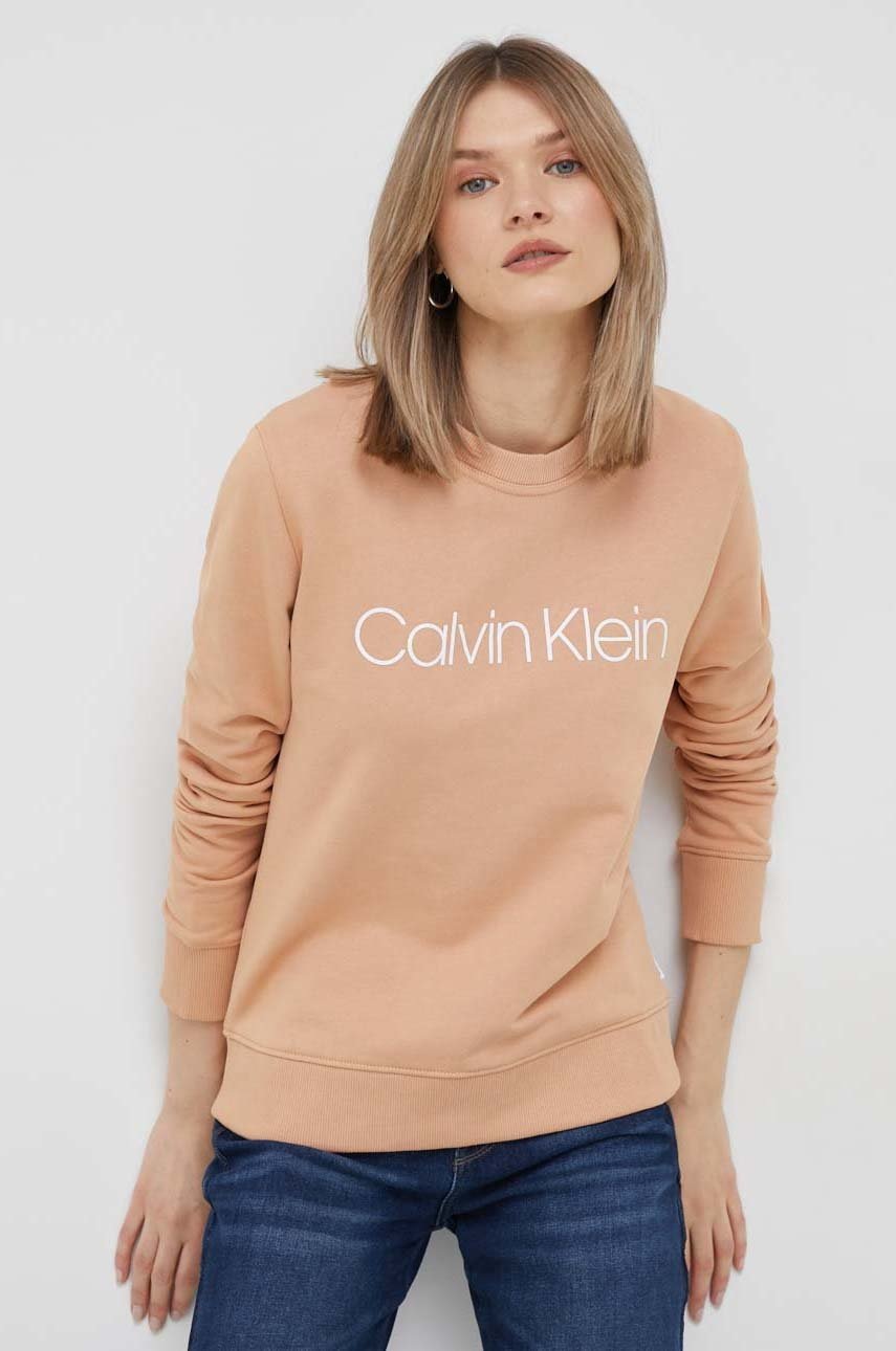 

Памучен суичър Calvin Klein в оранжево с принт, Оранжев