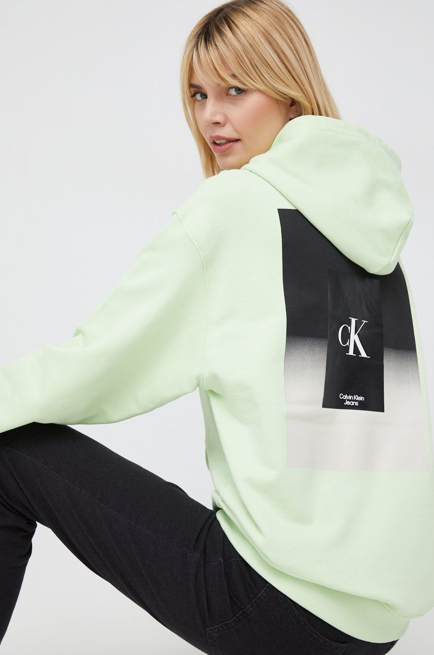 

Памучен суичър Calvin Klein Jeans в зелено с принт, Зелен