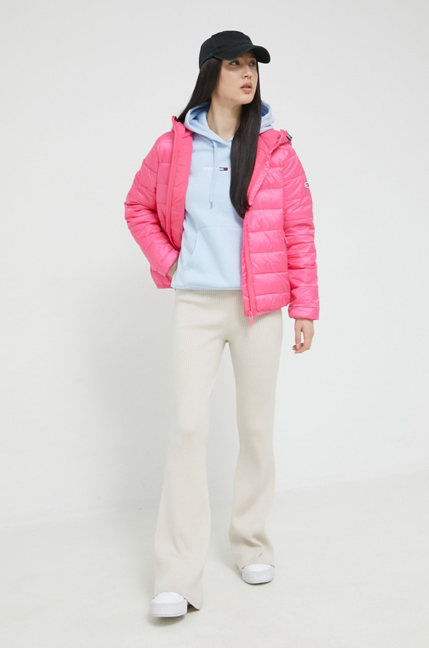 

Кофта Tommy Jeans женская с аппликацией