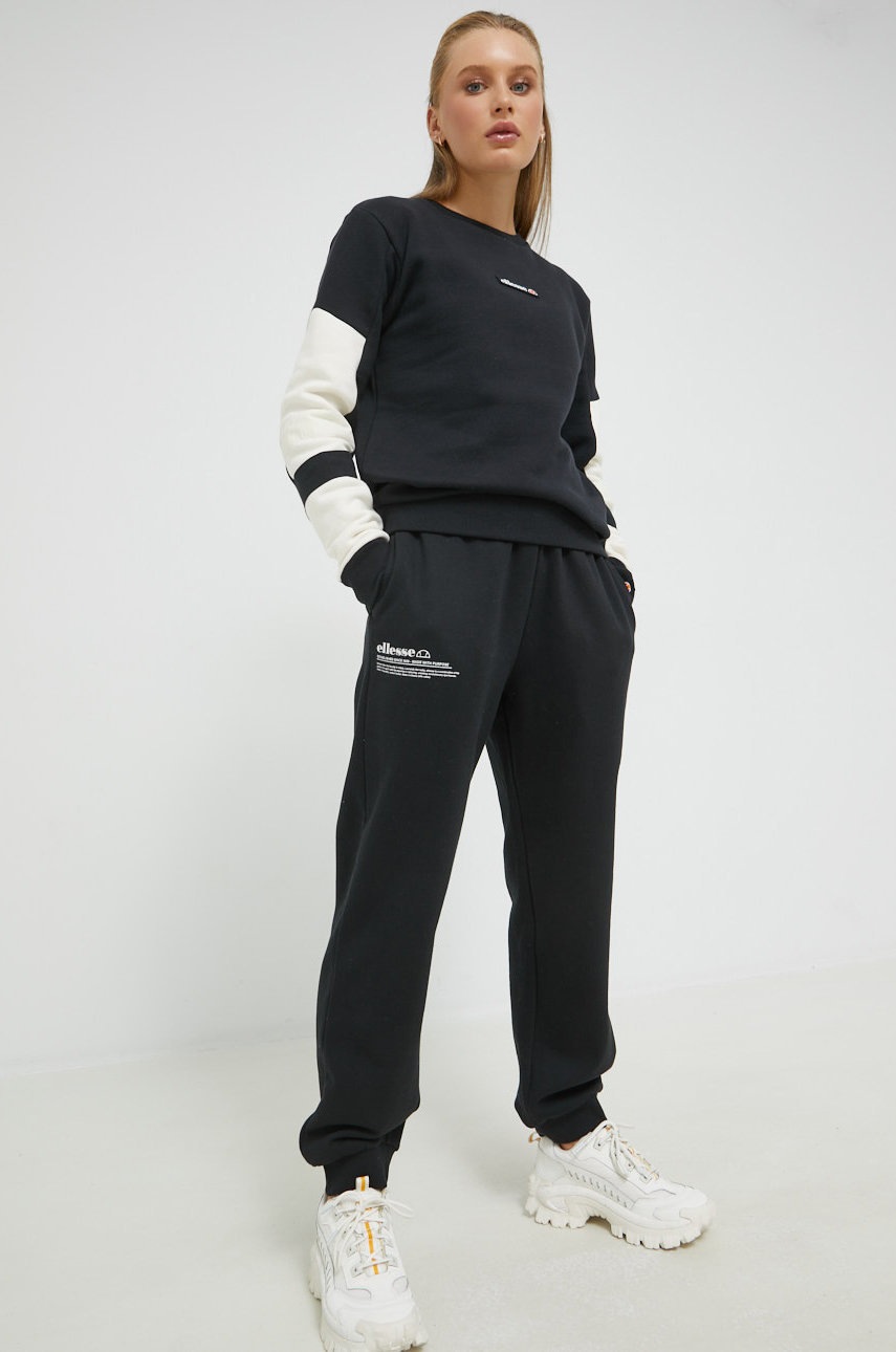 

Кофта Ellesse женская цвет чёрный с аппликацией