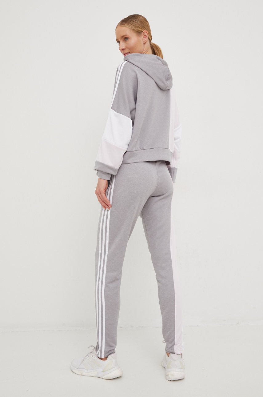 

Спортивний костюм adidas Performance жіночий колір сірий