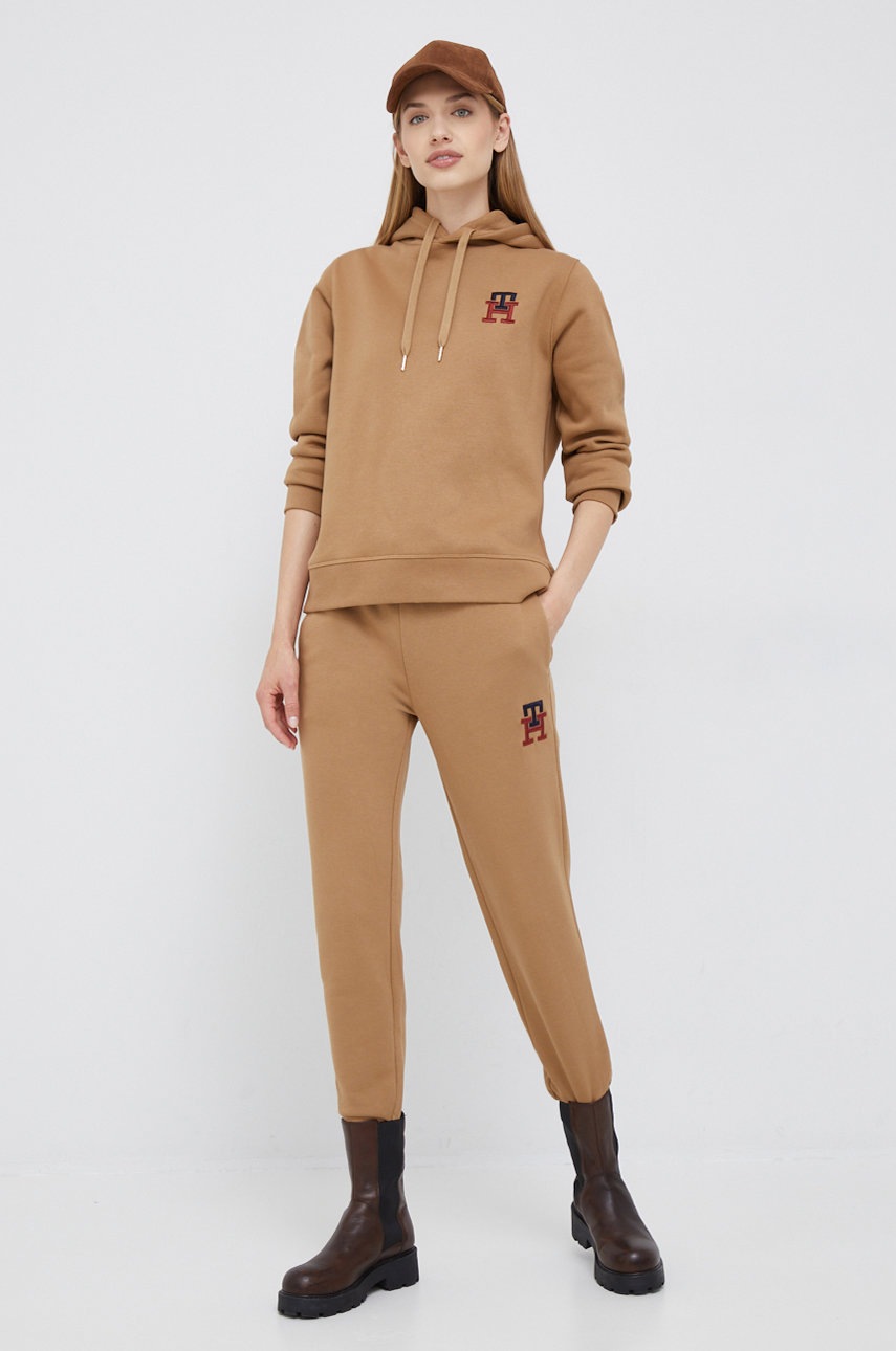 

Кофта Tommy Hilfiger жіноча колір коричневий з аплікацією