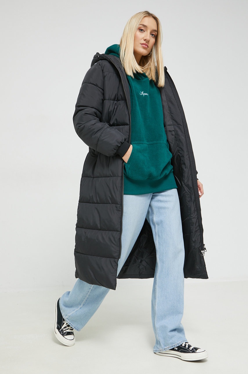 

Кофта Superdry женская цвет зелёный с капюшоном с аппликацией
