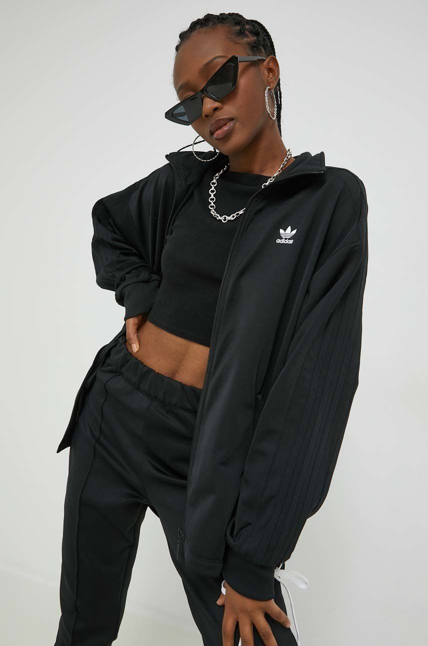 Adidas Originals bluza femei, culoarea negru, cu imprimeu adidas imagine promotii 2022