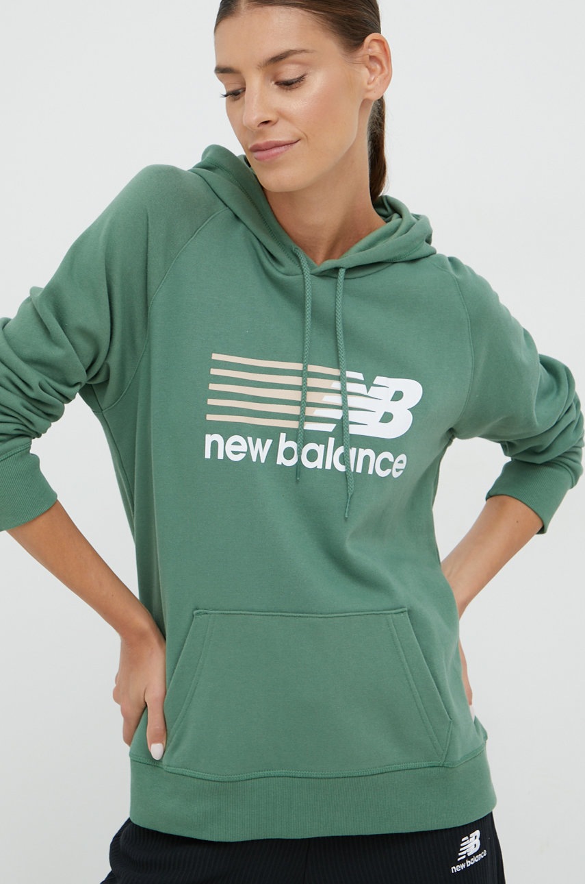 

Суичър New Balance в зелено с качулка с принт, Зелен