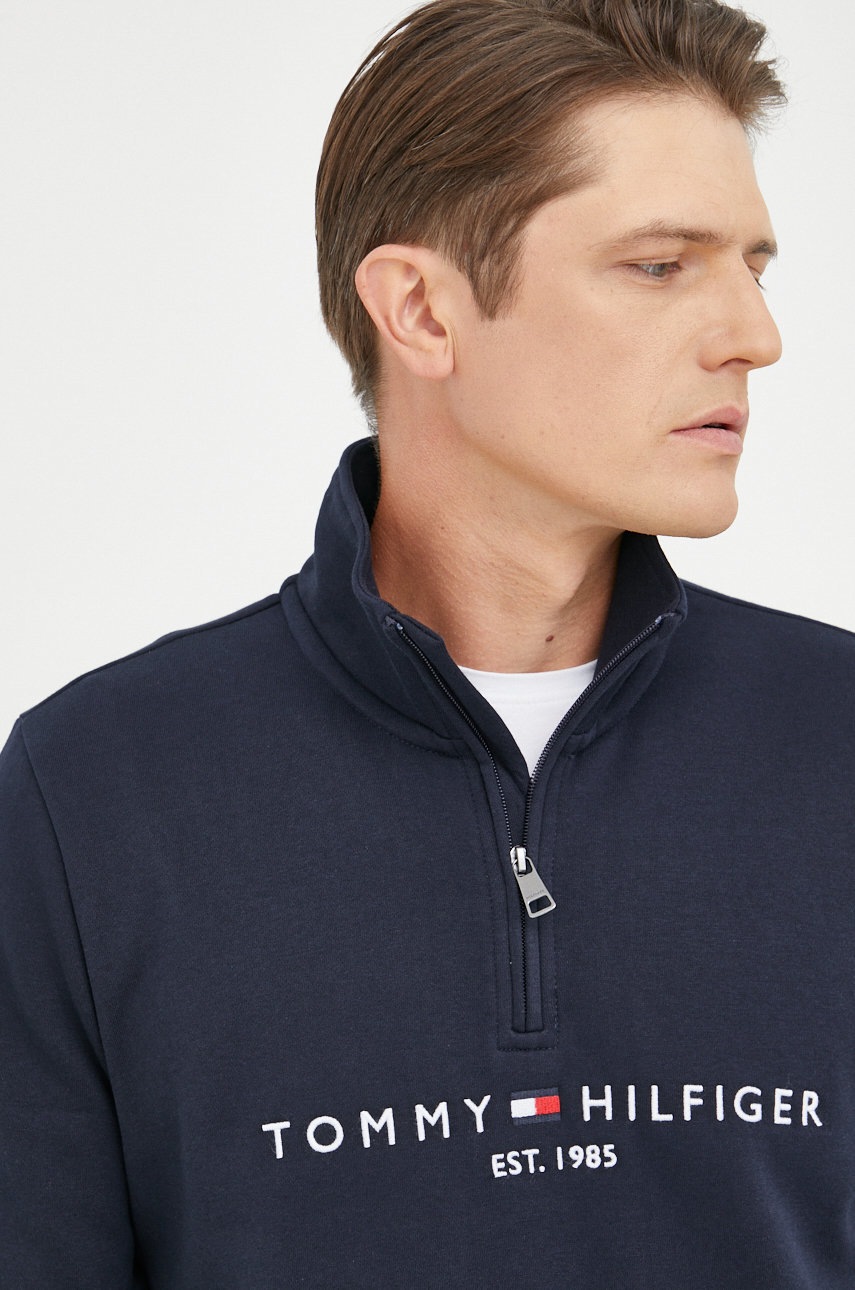 

Кофта Tommy Hilfiger мужская цвет синий с аппликацией
