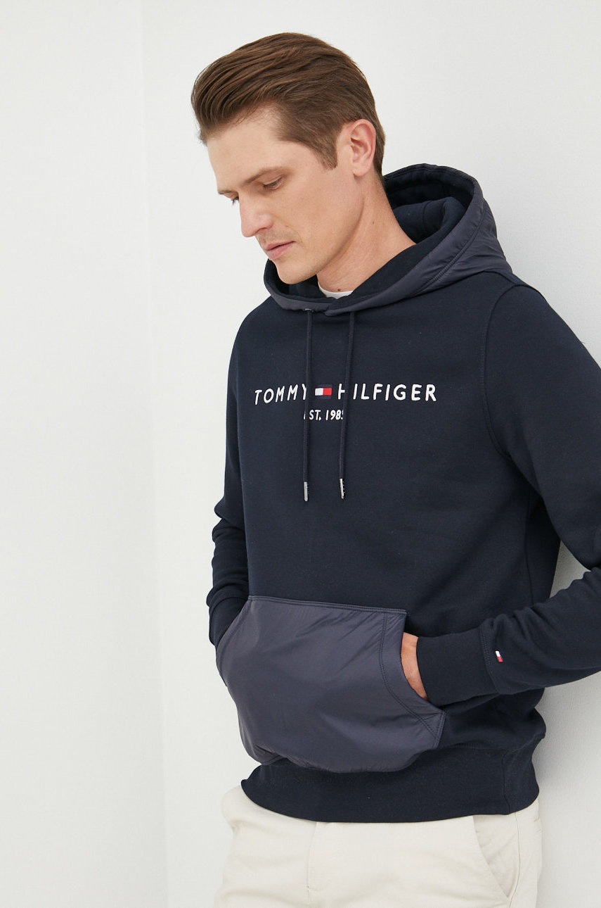 

Кофта Tommy Hilfiger чоловіча колір синій з аплікацією