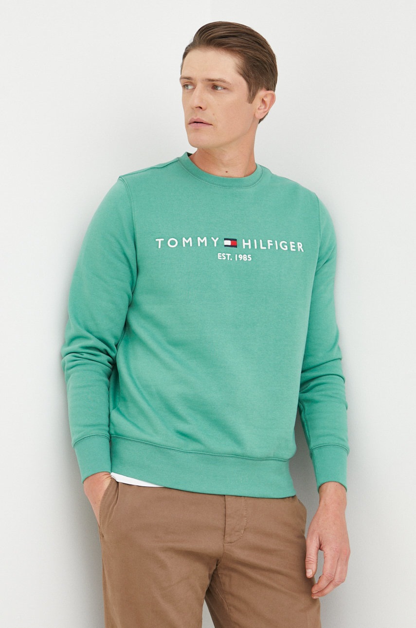 

Суичър Tommy Hilfiger в зелено с апликация, Зелен
