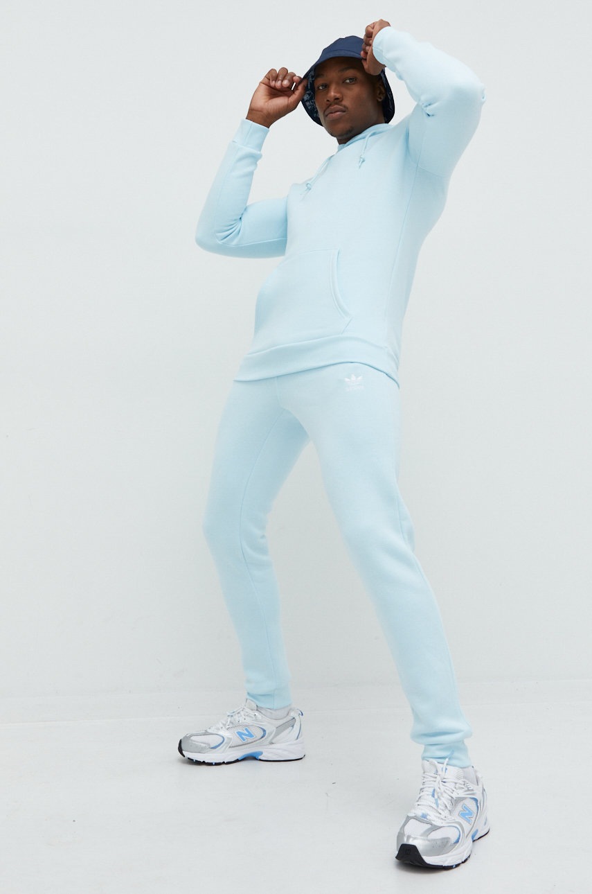 

Кофта adidas Originals мужская с аппликацией