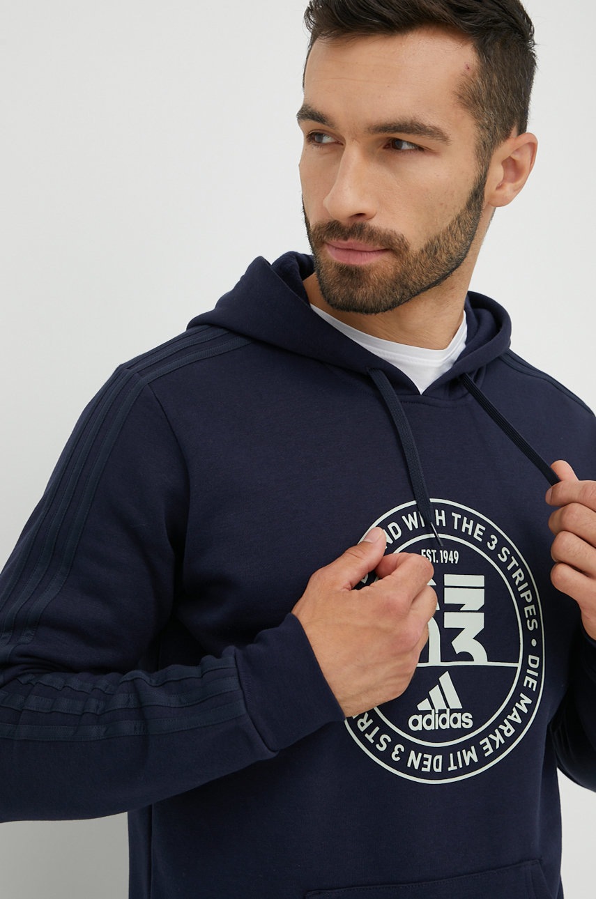

Суичър adidas в тъмносиньо с принт, Тъмносин