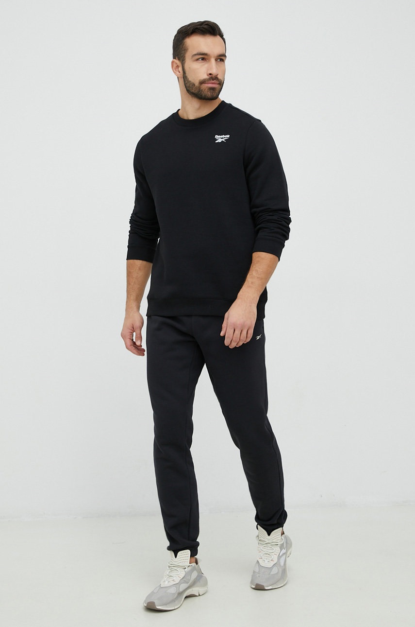

Кофта Reebok чоловіча колір чорний однотонна