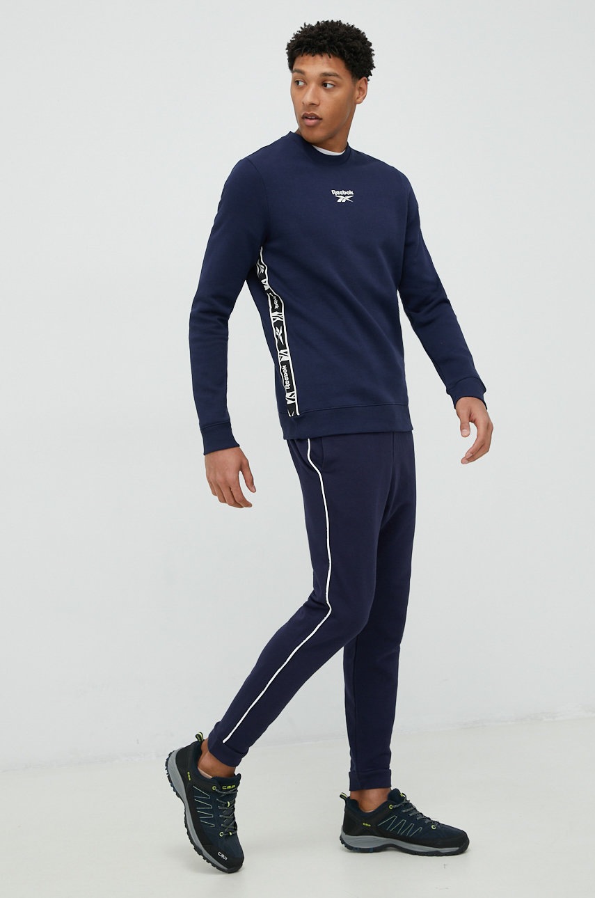 

Кофта Reebok чоловіча колір синій з аплікацією