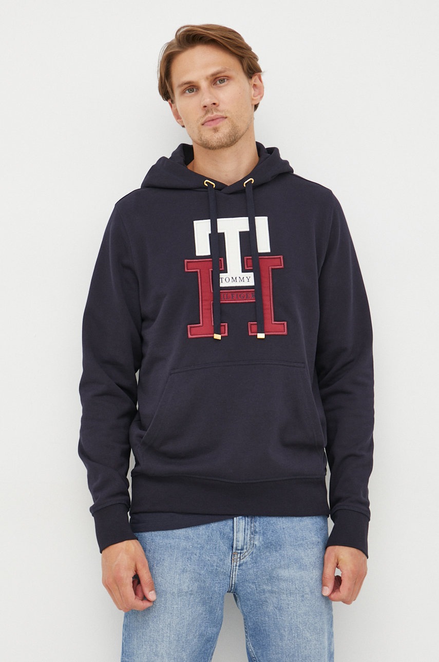 

Памучен суичър Tommy Hilfiger в тъмносиньо с апликация, Тъмносин