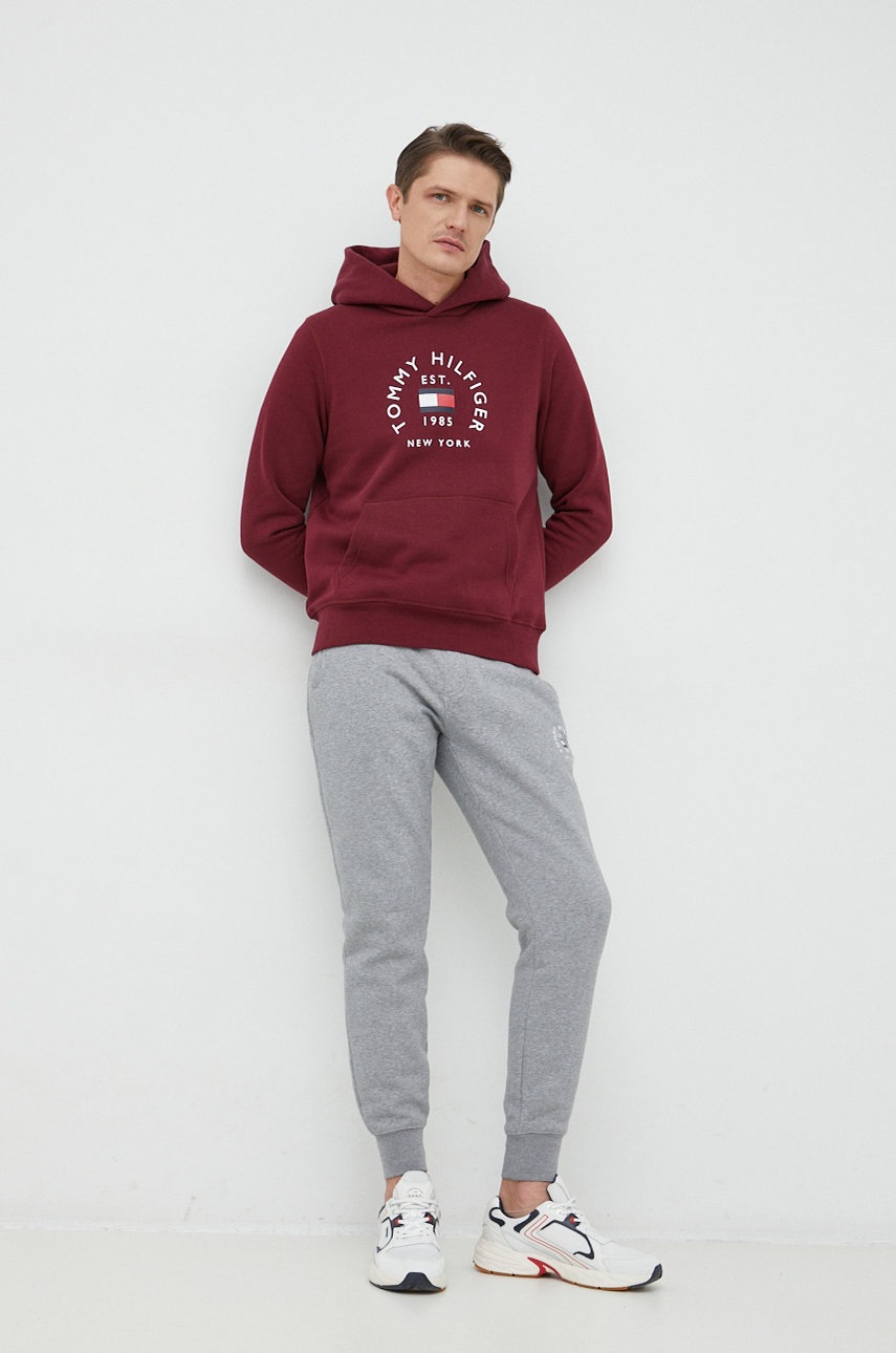 

Кофта Tommy Hilfiger мужская цвет бордовый с принтом