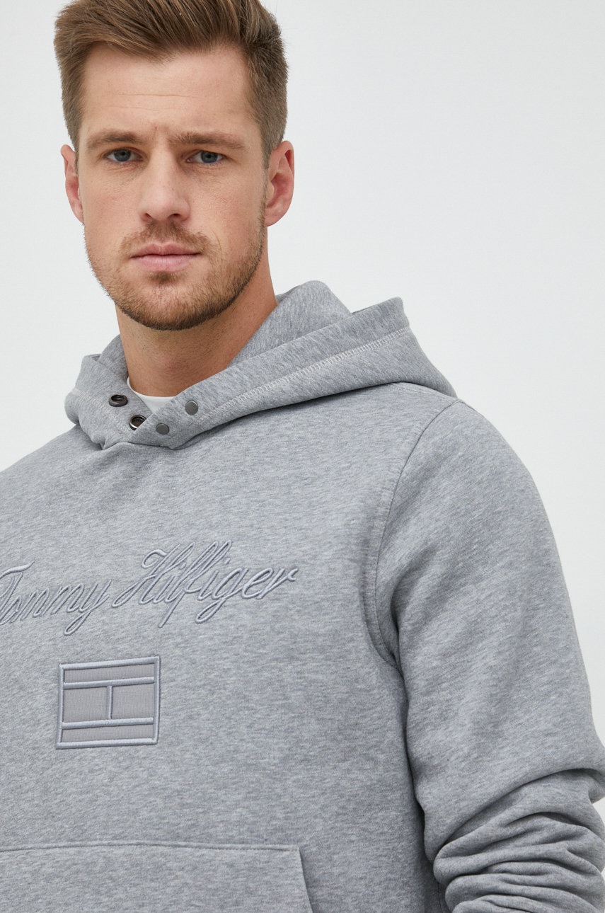 

Суичър Tommy Hilfiger в сиво с апликация, Сив
