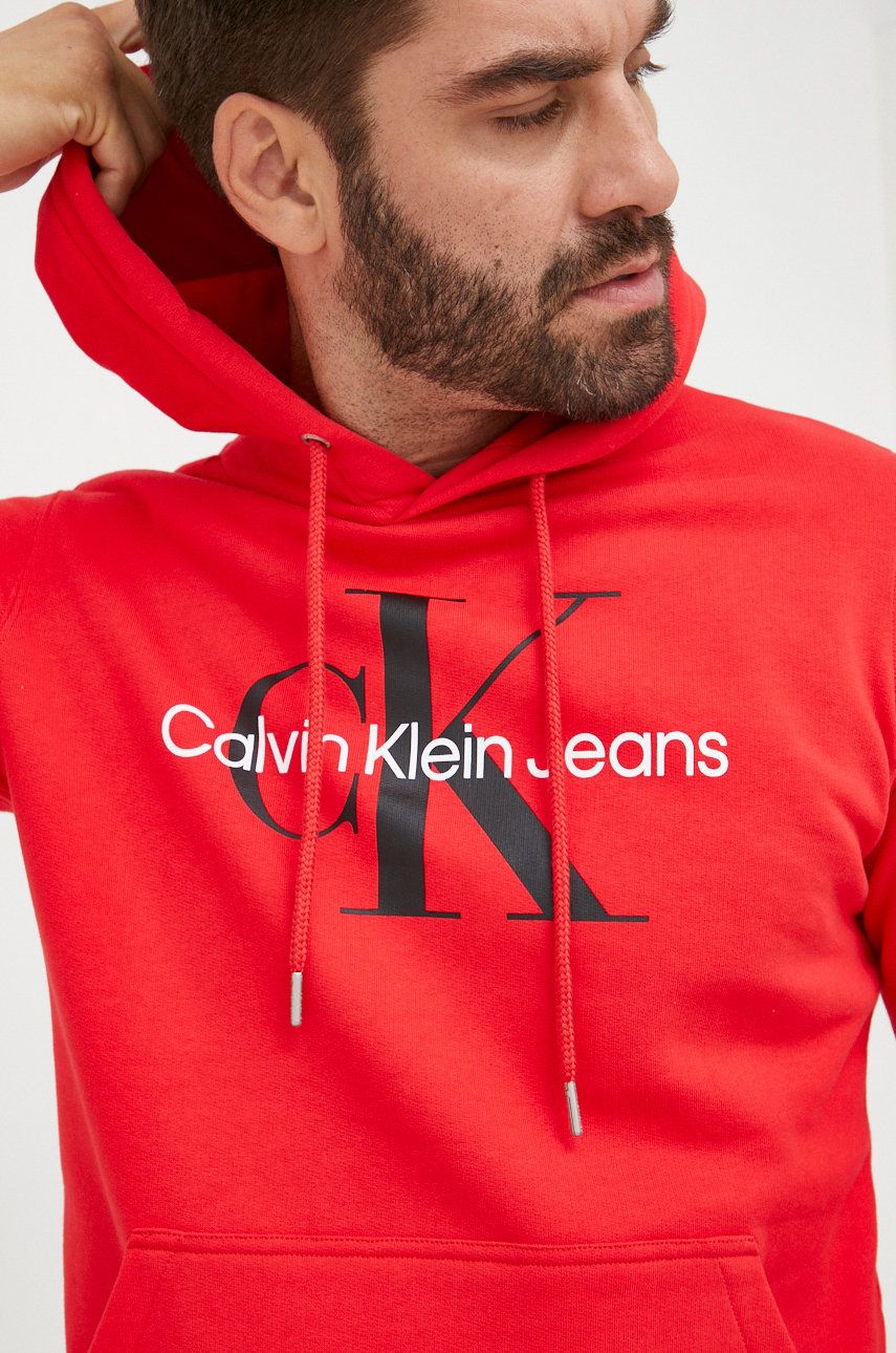 Calvin Klein Jeans bluza bawełniana męska kolor czerwony z kapturem z nadrukiem