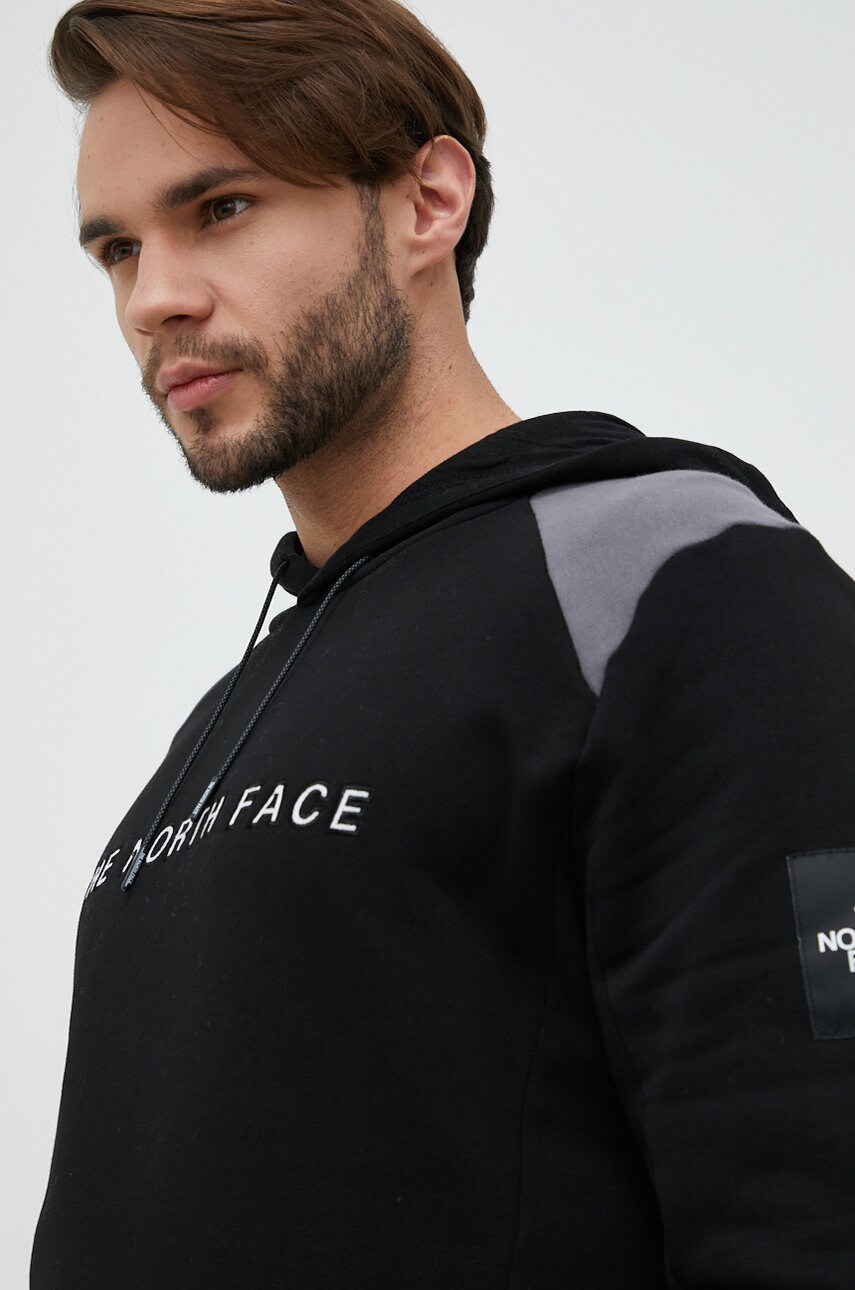 The north face hanorac de bumbac barbati, culoarea negru, cu glugă, modelator