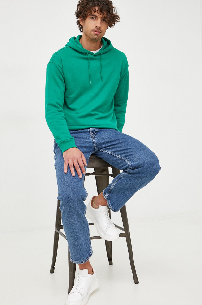 

Кофта United Colors of Benetton мужская цвет зелёный однотонная