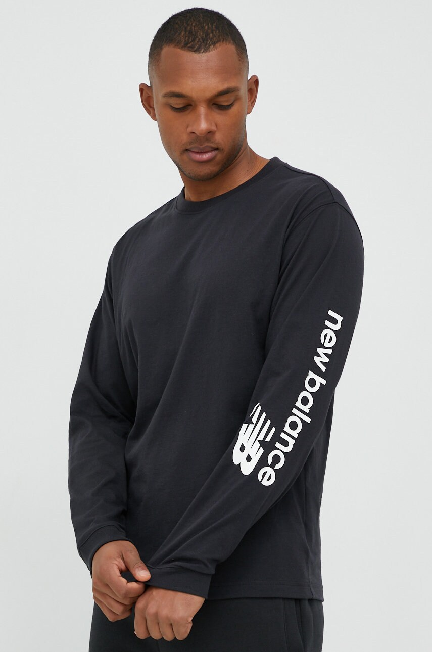 New balance longsleeve barbati, culoarea negru, neted