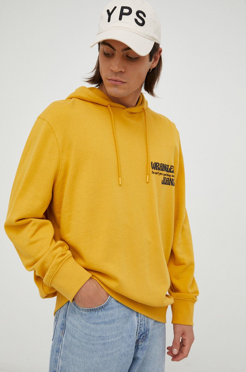 Wrangler bluza bawełniana męska kolor żółty z kapturem z nadrukiem