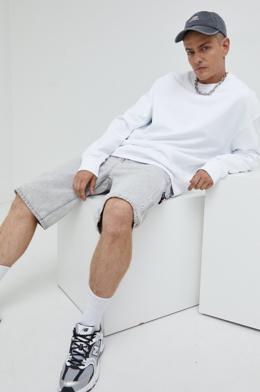

Хлопковая кофта Tommy Jeans мужская цвет белый однотонная