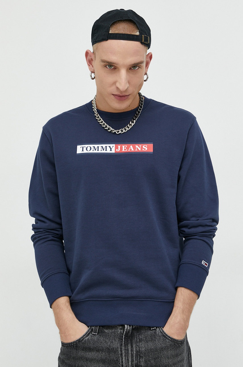 

Памучен суичър Tommy Jeans в тъмносиньо с принт, Тъмносин