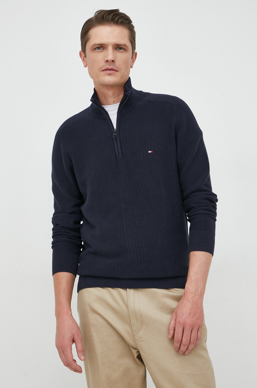 

Бавовняний светер Tommy Hilfiger чоловічий колір синій півгольф