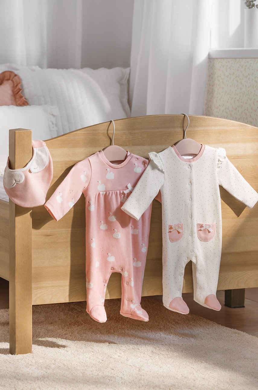 

Mayoral Newborn Комплект за бебета, Розов