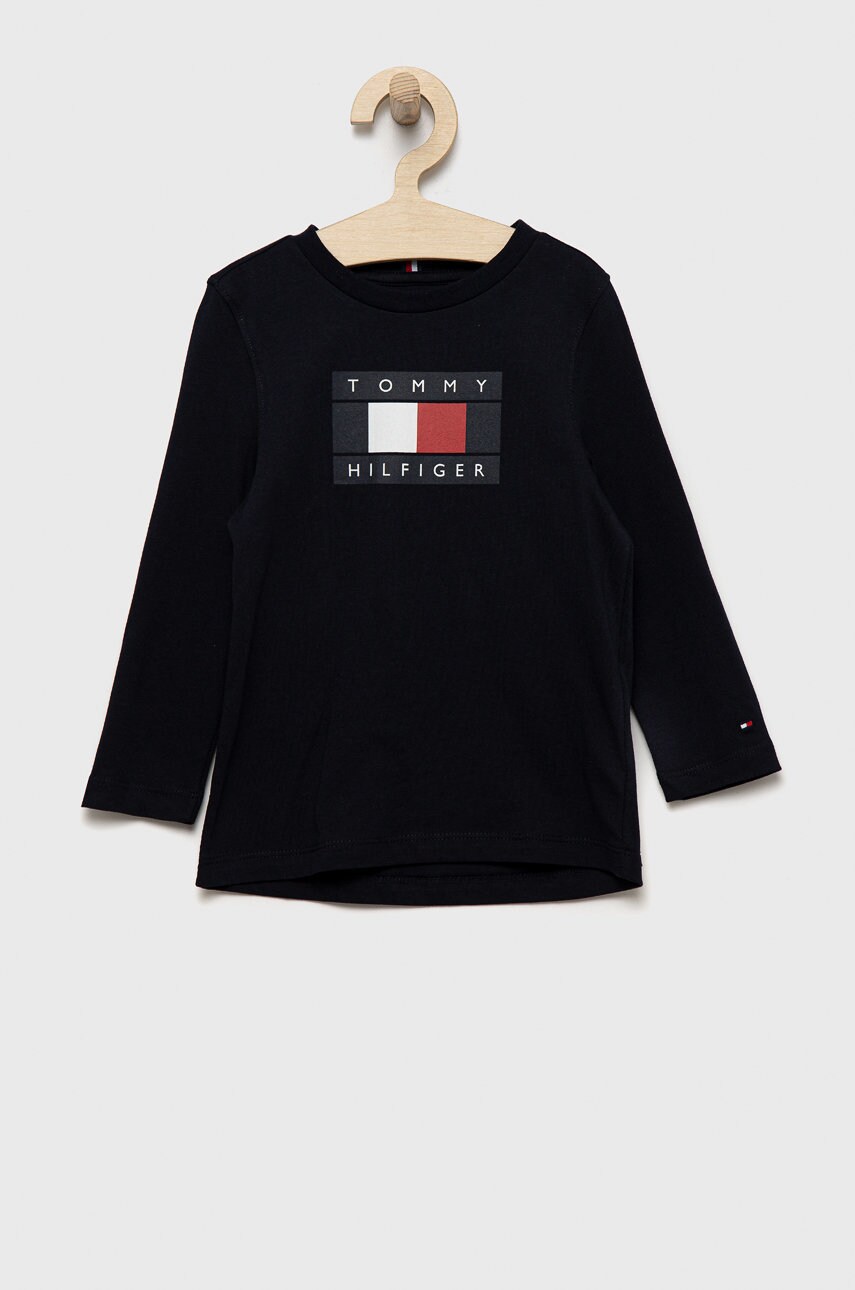 

Дитячий бавовняний лонгслів Tommy Hilfiger колір синій з принтом