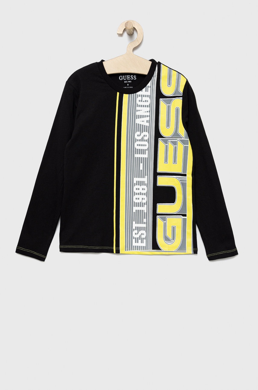 

Хлопковый детский лонгслив Guess цвет чёрный с принтом