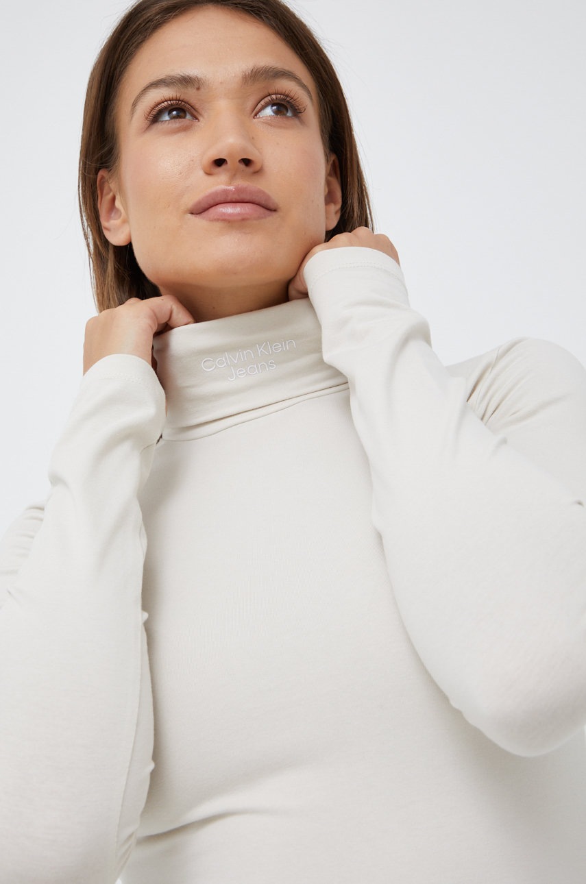 

Блуза с дълги ръкави Calvin Klein Jeans в бежово с поло, Бежов
