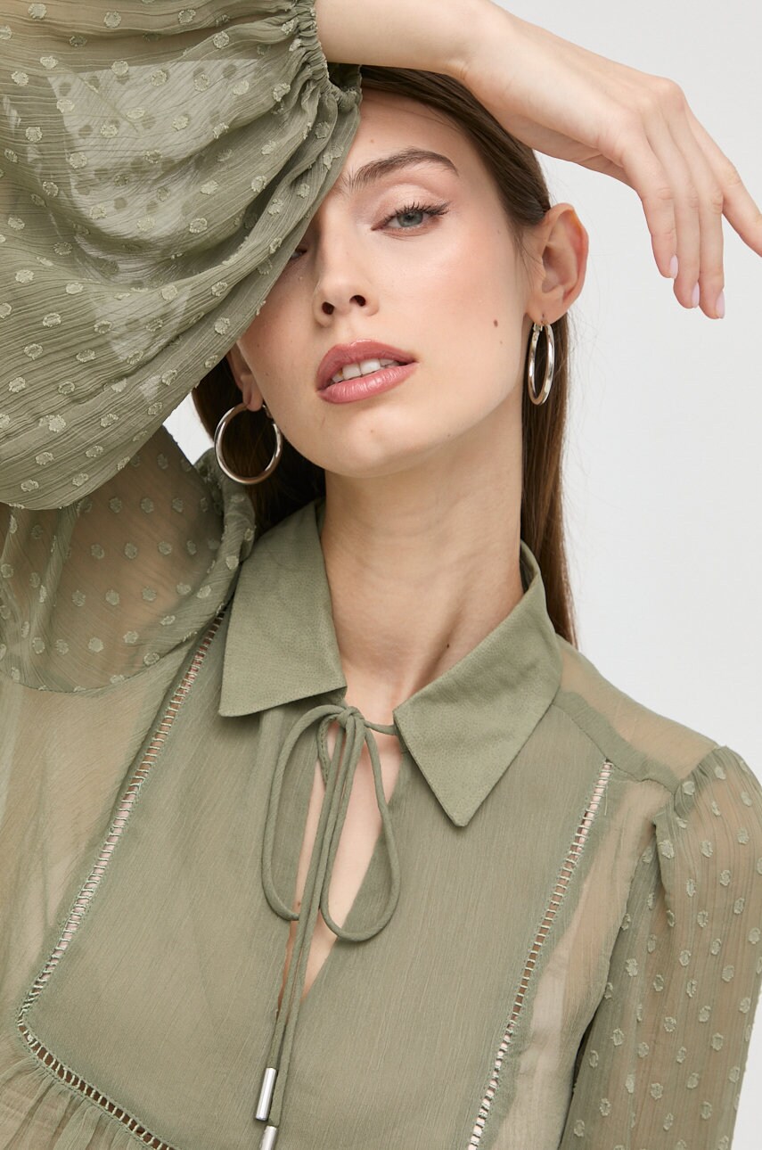 

Блузка Guess жіноча колір зелений візерунок