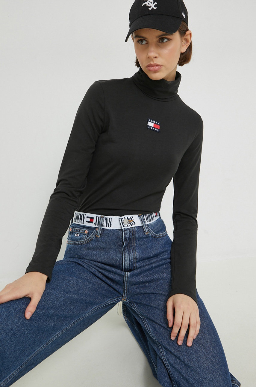 

Блуза с дълги ръкави Tommy Jeans в черно с поло, Черен