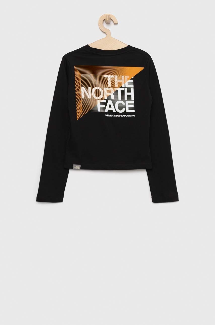 

Хлопковый детский лонгслив The North Face цвет чёрный с принтом