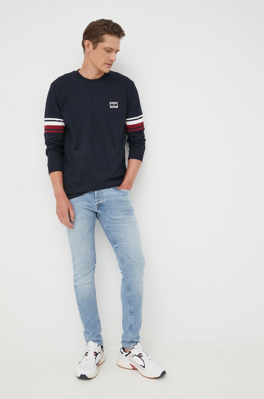

Бавовняний лонгслів Tommy Hilfiger колір синій з аплікацією