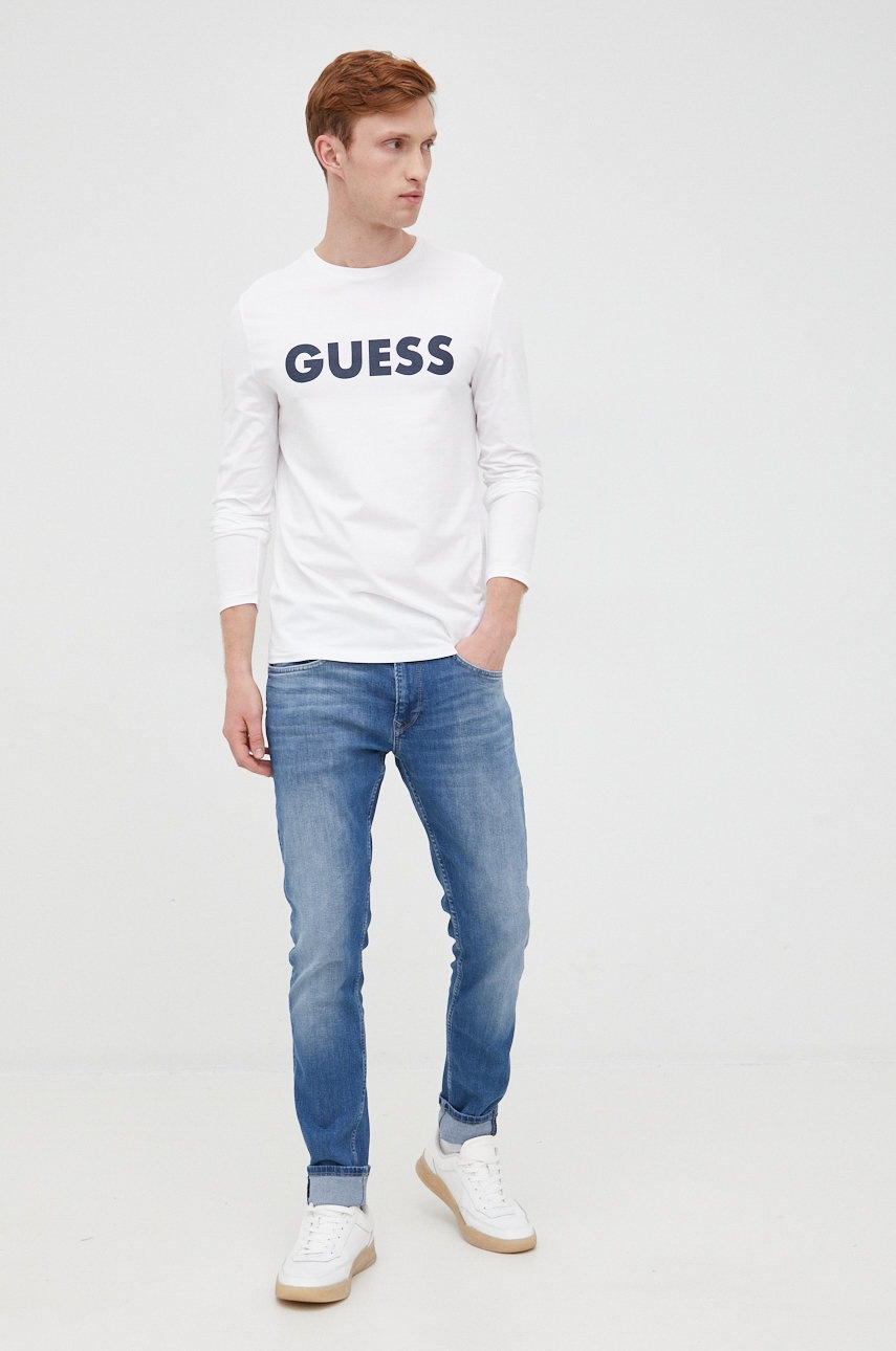 

Лонгслів Guess чоловічий колір білий з принтом