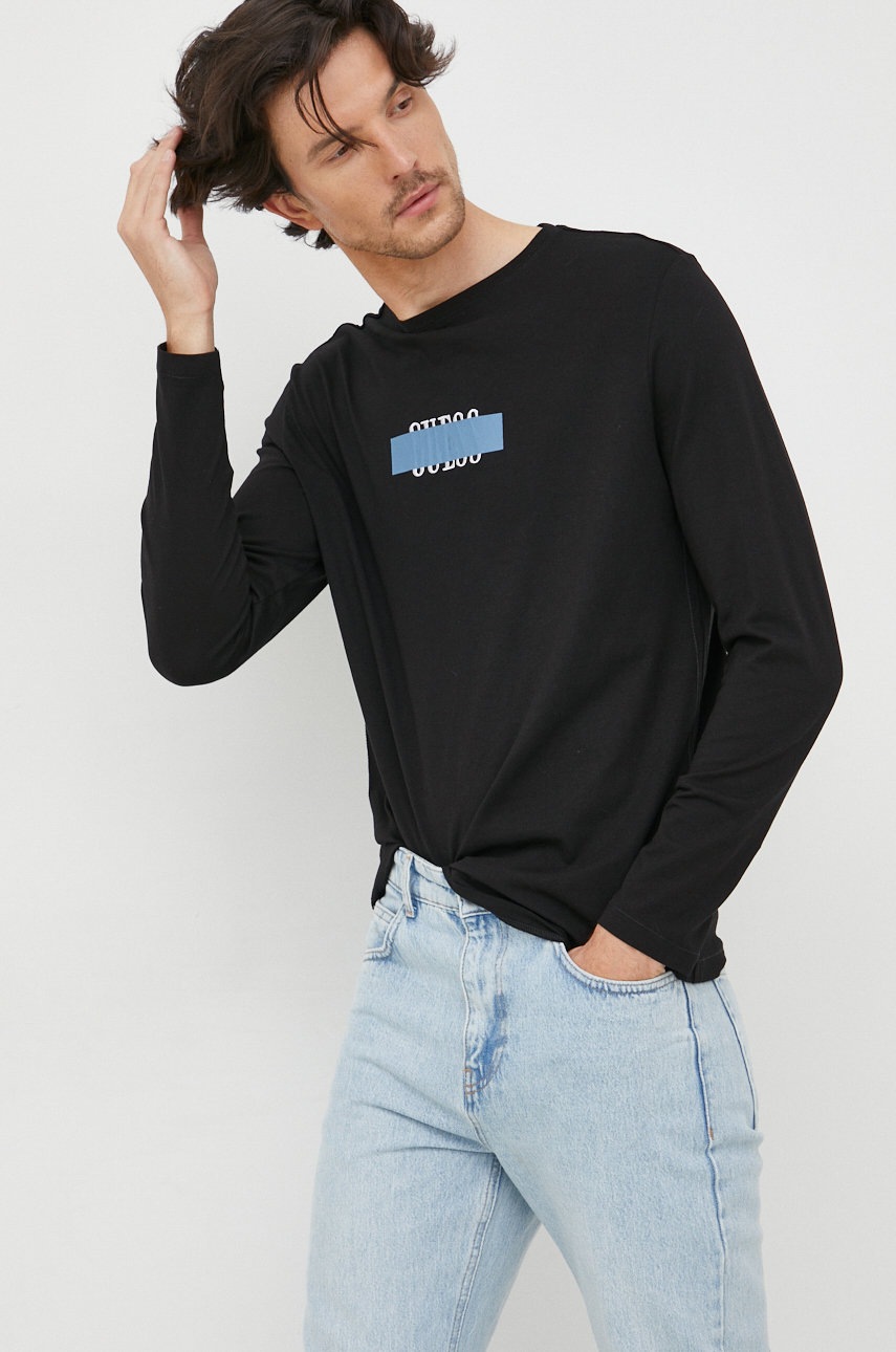 

Памучна тениска Guess в черно с изчистен дизайн, Черен