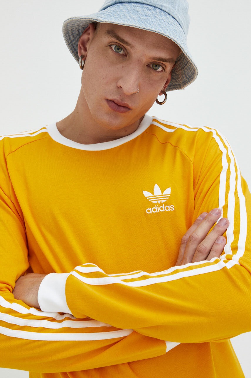 

Блуза с дълги ръкави adidas Originals в жълто с изчистен дизайн, Жълт