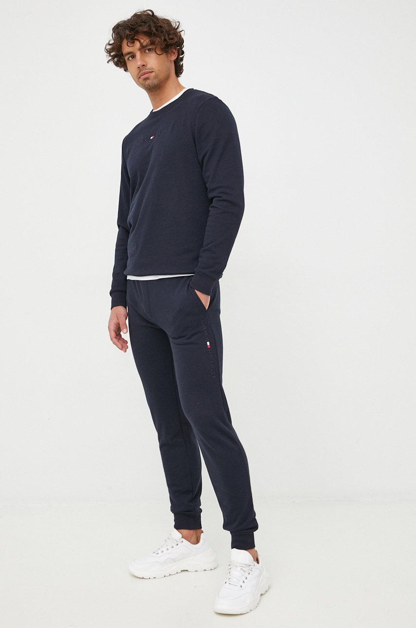 

Кофта Tommy Hilfiger чоловіча колір синій однотонна