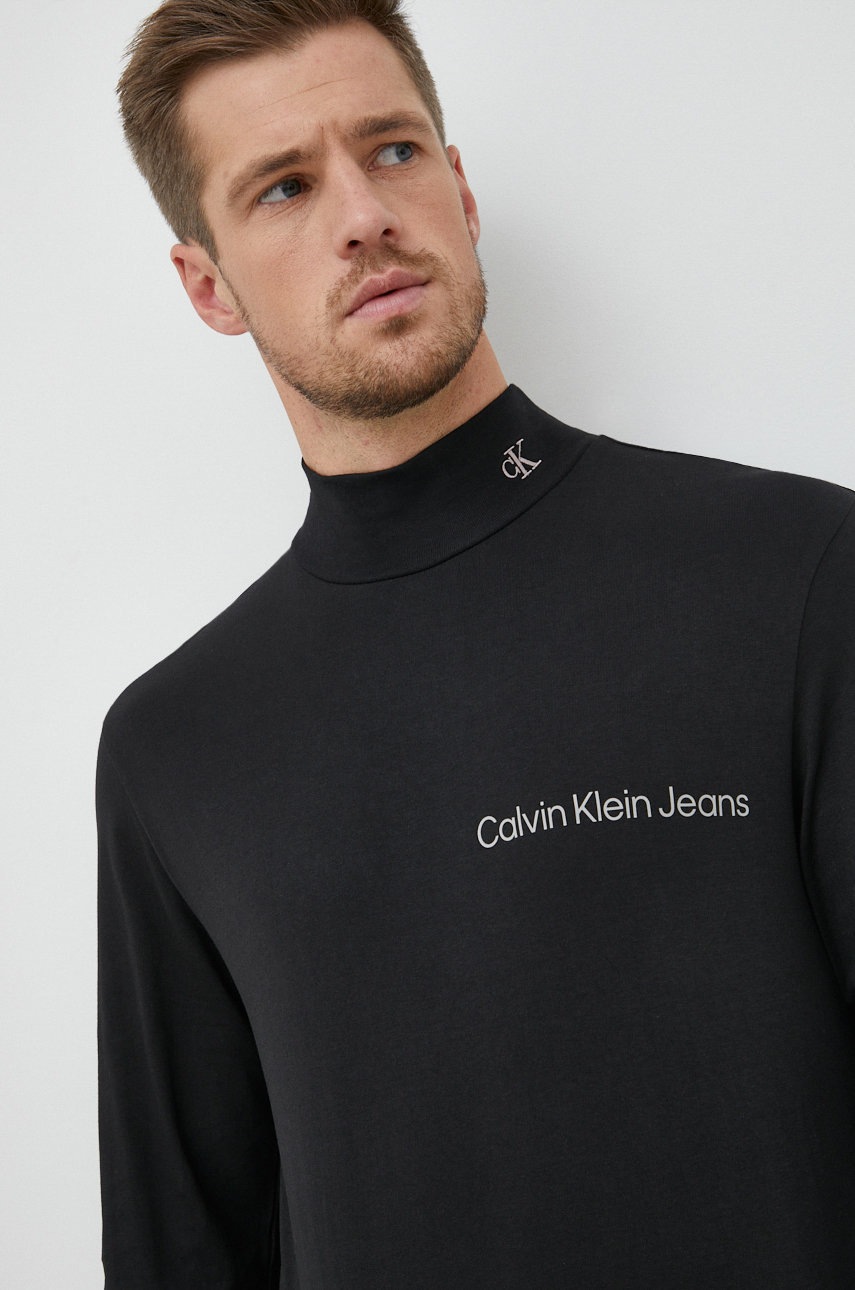 

Памучна блуза с дълги ръкави Calvin Klein Jeans в черно с принт, Черен